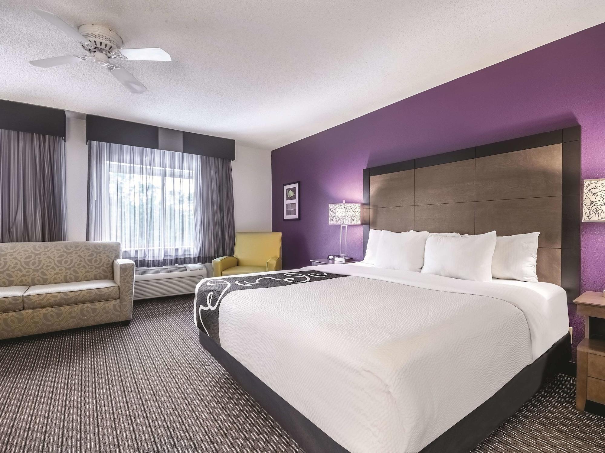 Hotel La Quinta By Wyndham Hartford Bradley Airport Windsor Locks Exterior foto
